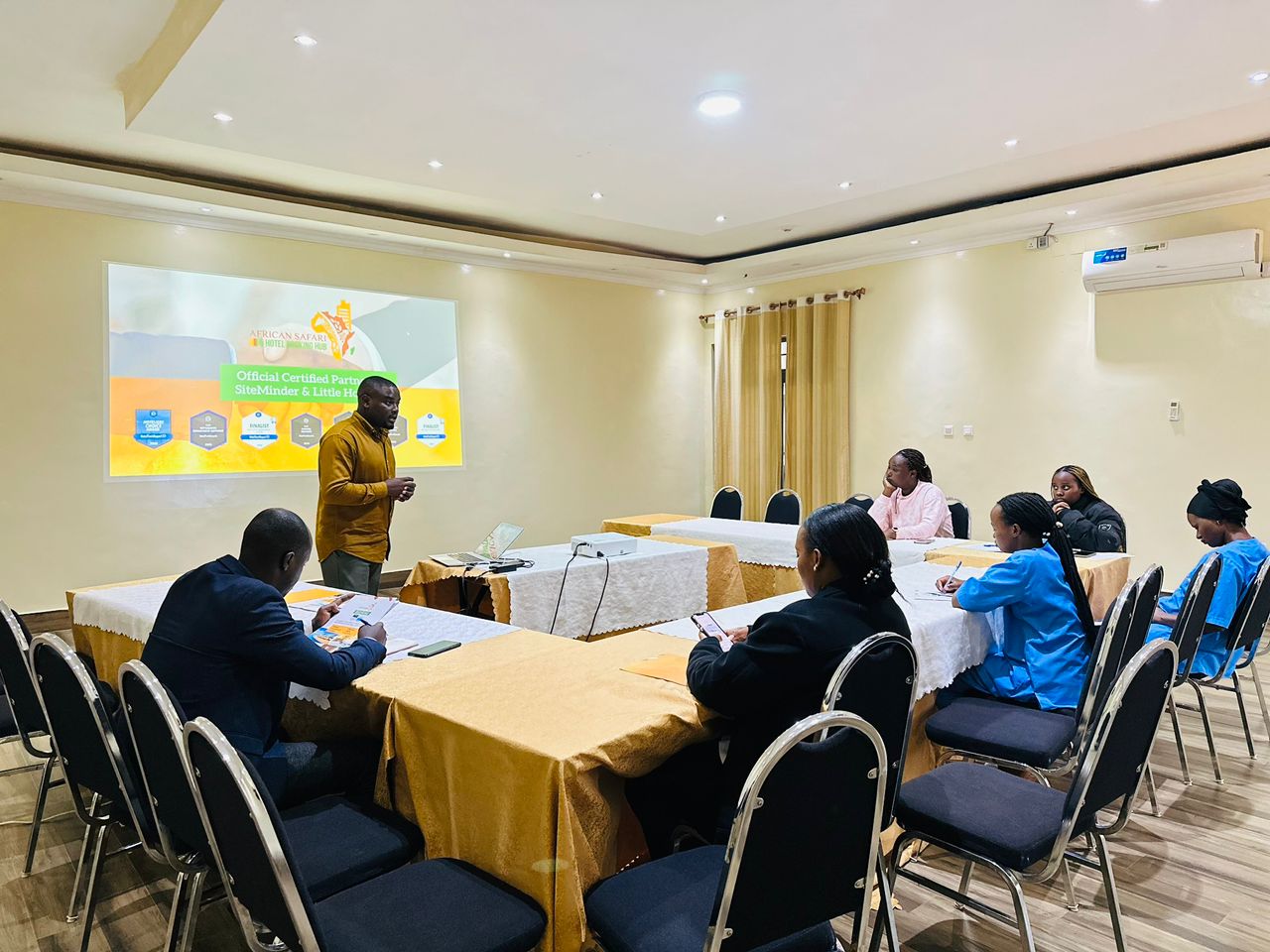 Stop Overbookings: Sync Rates & Availability Across 450+ OTAs.